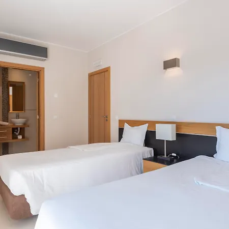 Vale Da Lapa Village 5*